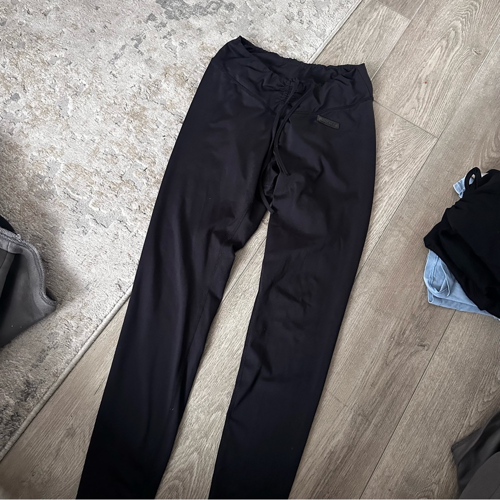 Bo & Tee Tie Leggings